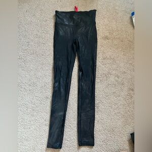 Spanx pleather sculpting leggings women’s size Z
